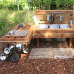 Una “mud kitchen” in giardino